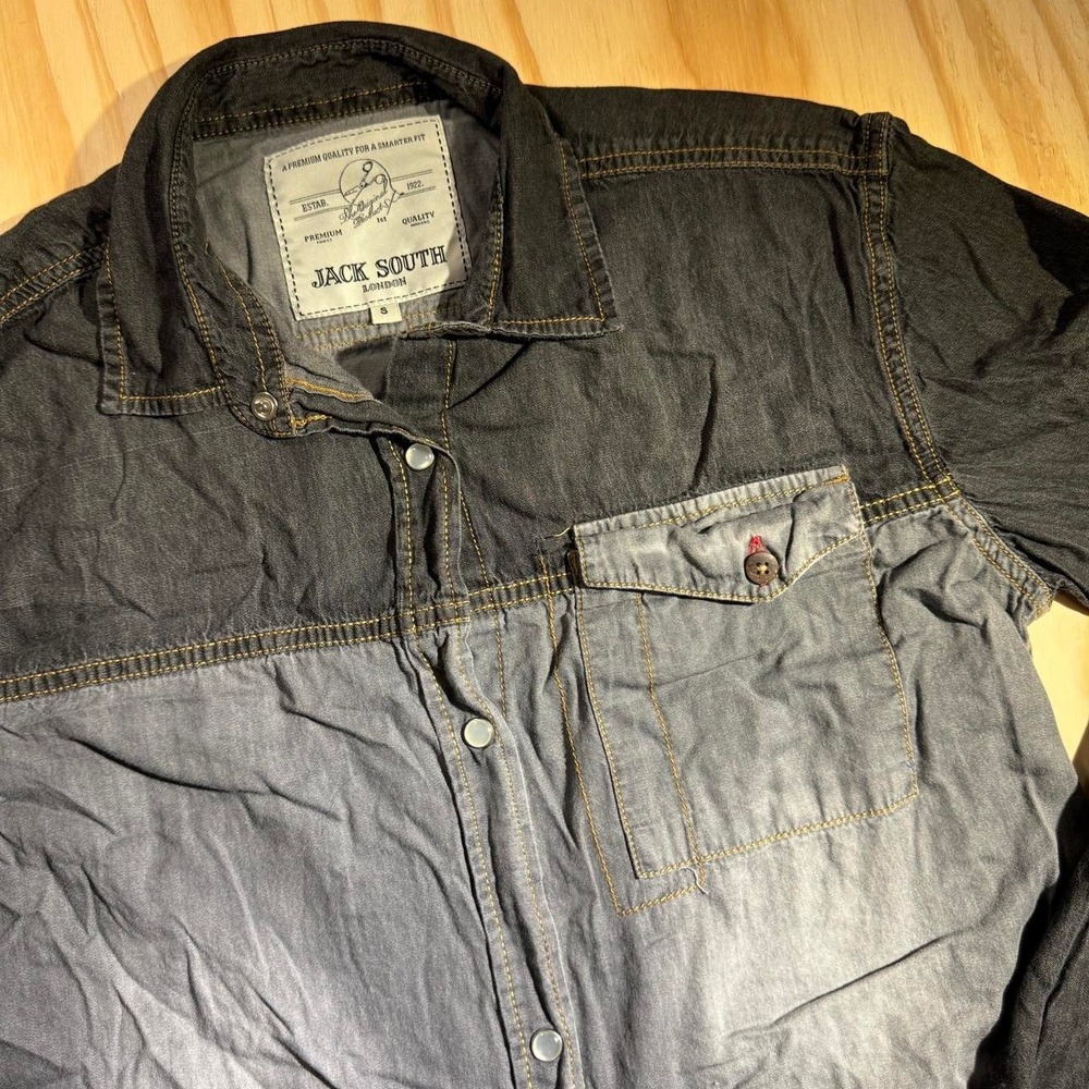 Jack South Denim Shirt Black & gray color block denim shirt